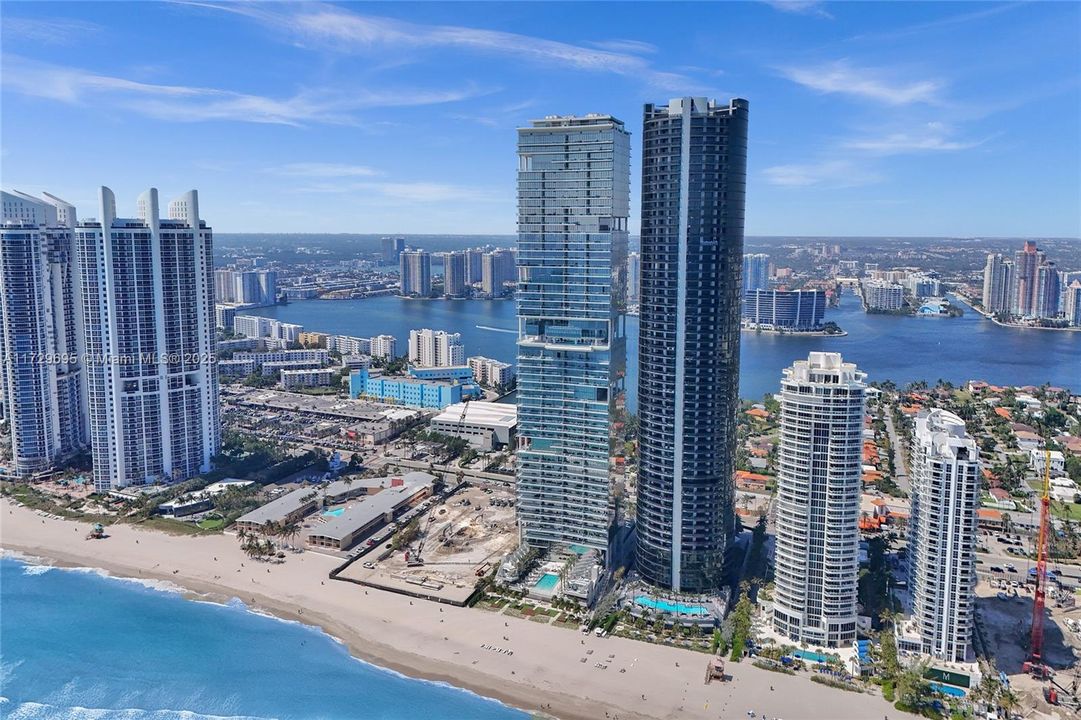 На продажу: $7,599,000 (4 спален, 5 ванн, 3252 Квадратных фут)