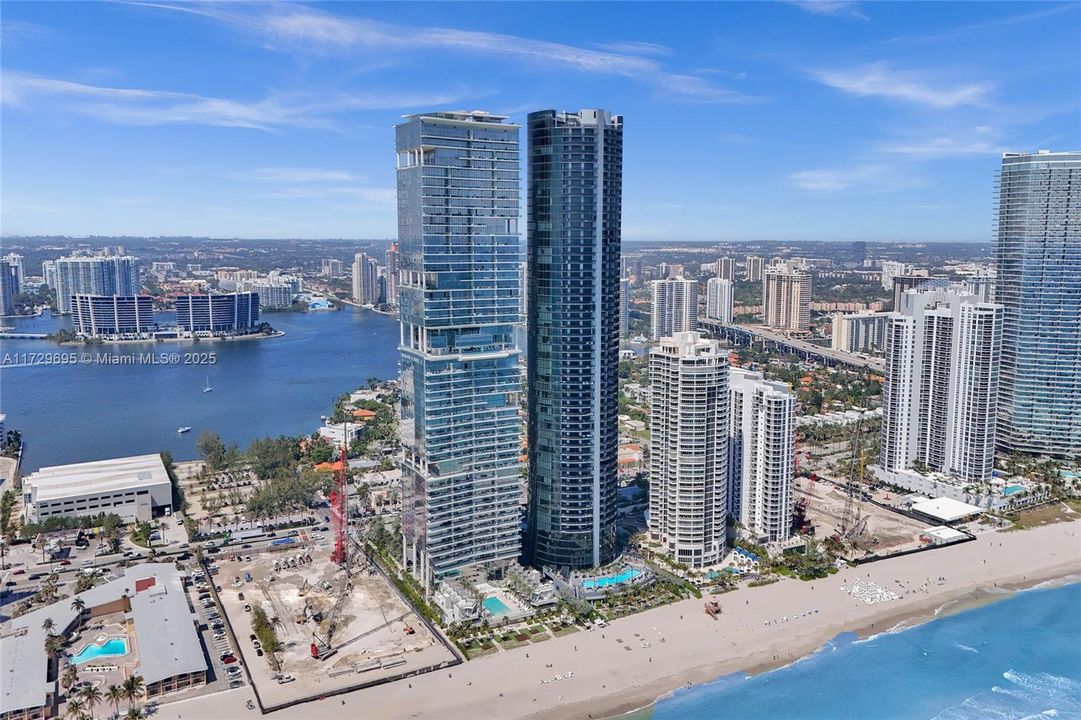 На продажу: $7,599,000 (4 спален, 5 ванн, 3252 Квадратных фут)