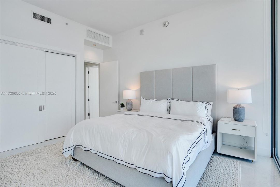 На продажу: $7,599,000 (4 спален, 5 ванн, 3252 Квадратных фут)