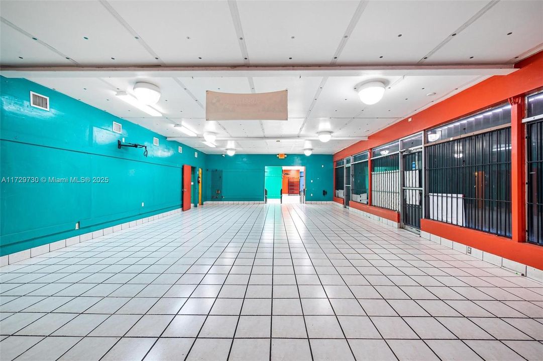 Active With Contract: $3,325,000 (0 beds, 0 baths, 0 Square Feet)