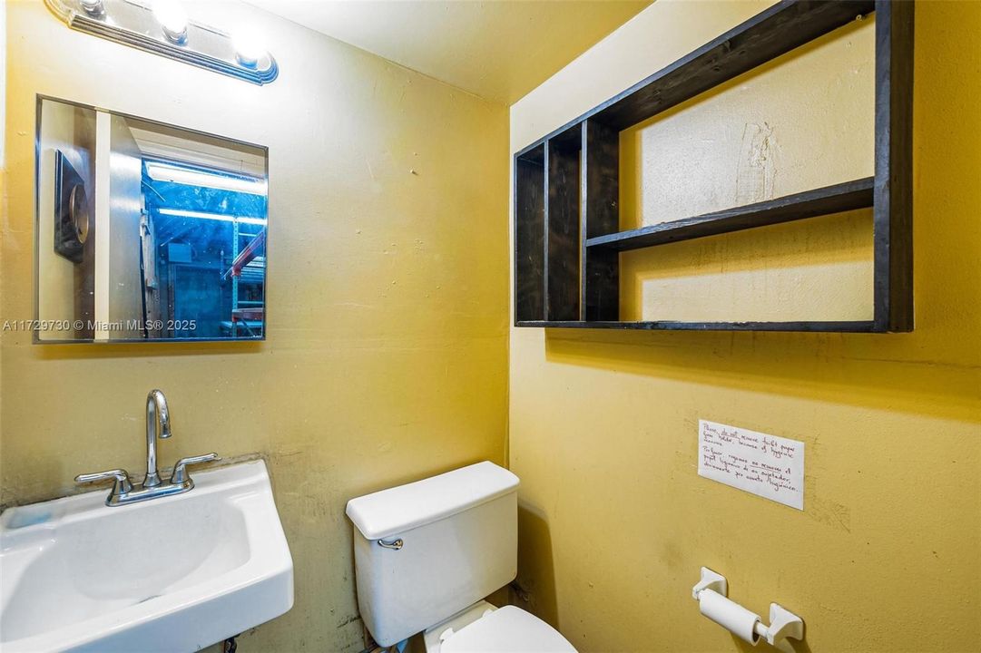 Active With Contract: $3,325,000 (0 beds, 0 baths, 0 Square Feet)