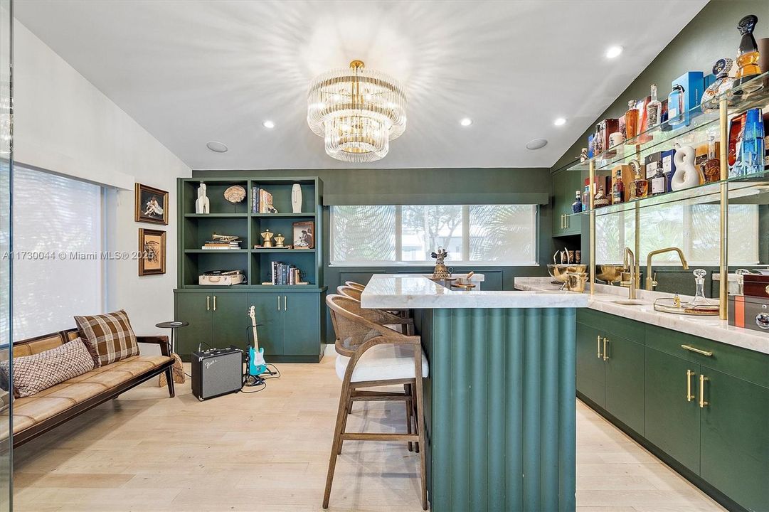 For Sale: $3,950,000 (5 beds, 5 baths, 3193 Square Feet)