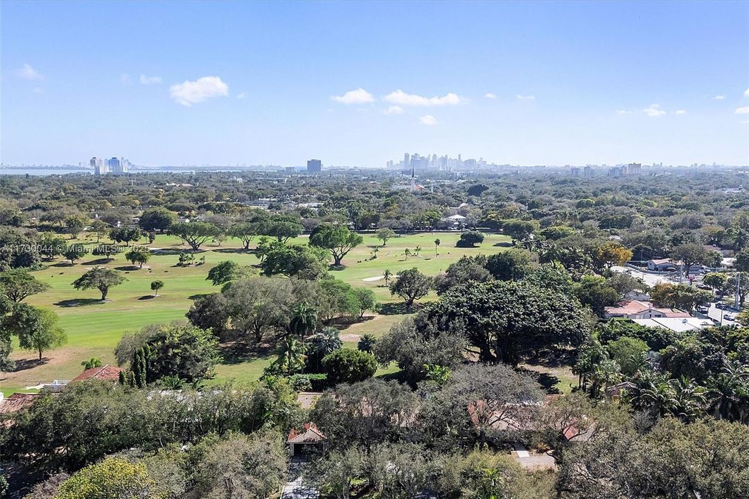 For Sale: $3,950,000 (5 beds, 5 baths, 3193 Square Feet)