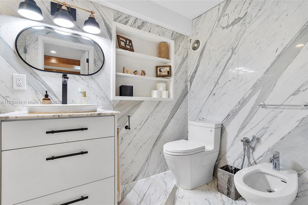 For Sale: $3,950,000 (5 beds, 5 baths, 3193 Square Feet)