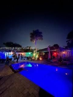 For Sale: $730,000 (3 beds, 2 baths, 1360 Square Feet)