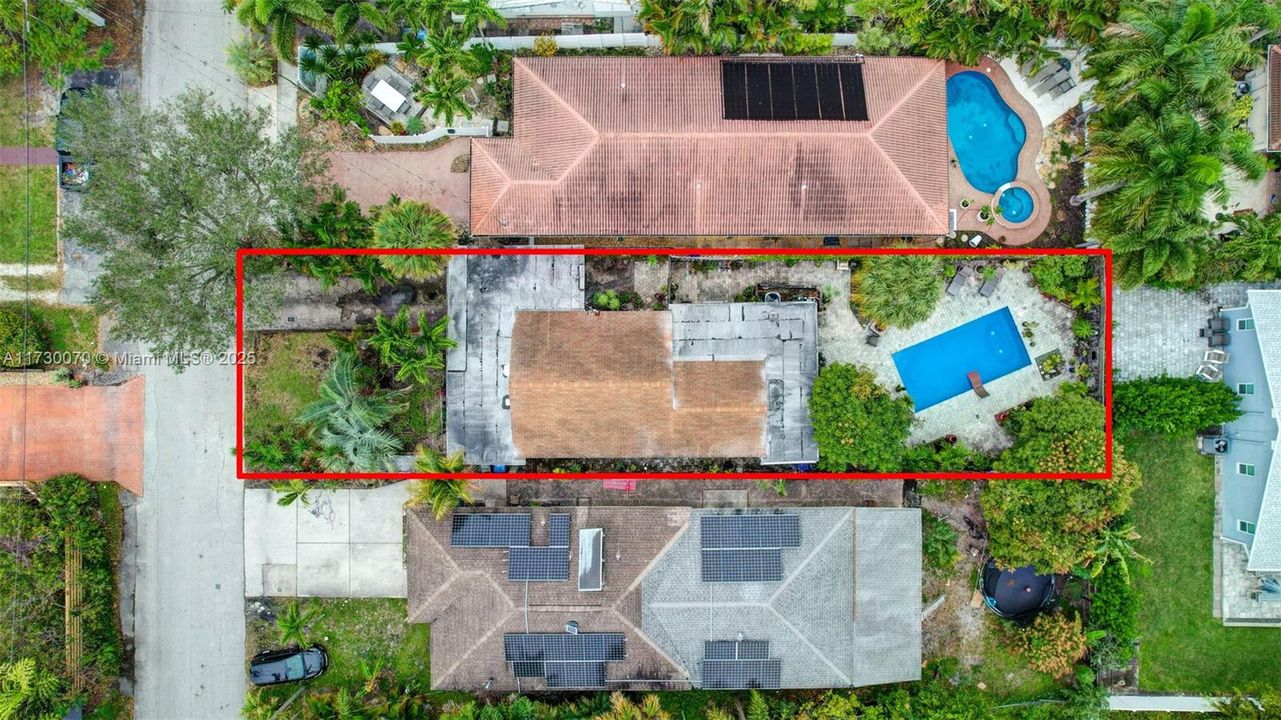 For Sale: $730,000 (3 beds, 2 baths, 1360 Square Feet)