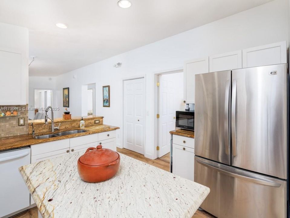 Recently Sold: $1,290,000 (3 beds, 3 baths, 2168 Square Feet)