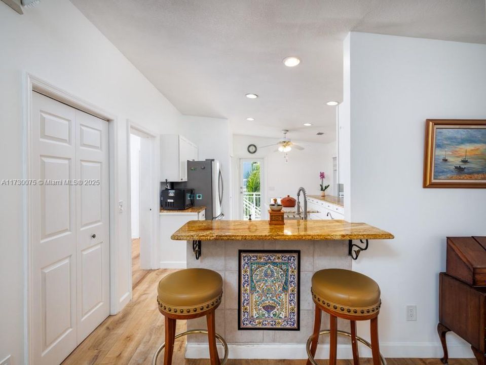 Recently Sold: $1,290,000 (3 beds, 3 baths, 2168 Square Feet)