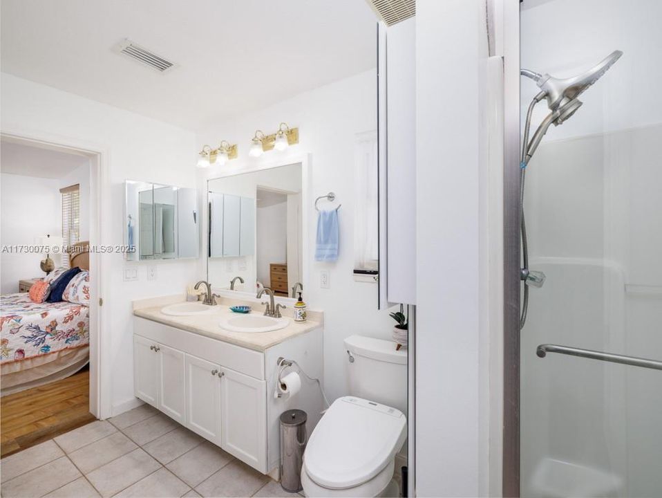 Recently Sold: $1,290,000 (3 beds, 3 baths, 2168 Square Feet)