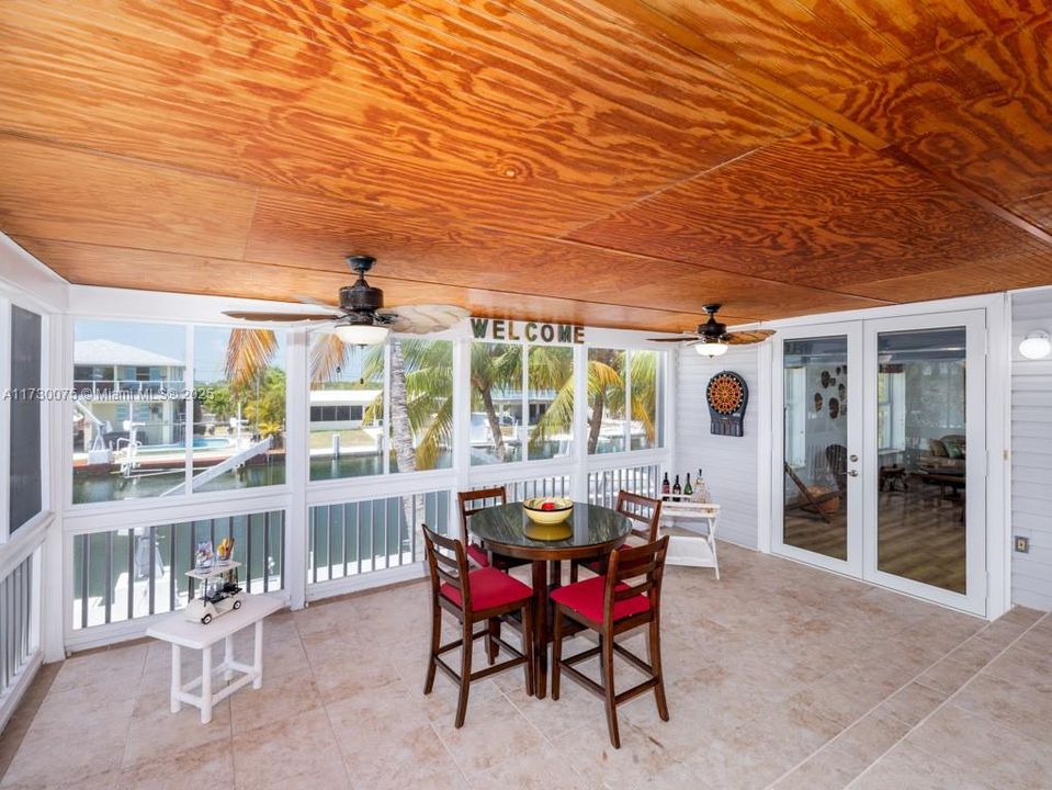 Recently Sold: $1,290,000 (3 beds, 3 baths, 2168 Square Feet)