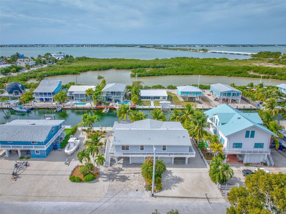 Recently Sold: $1,290,000 (3 beds, 3 baths, 2168 Square Feet)