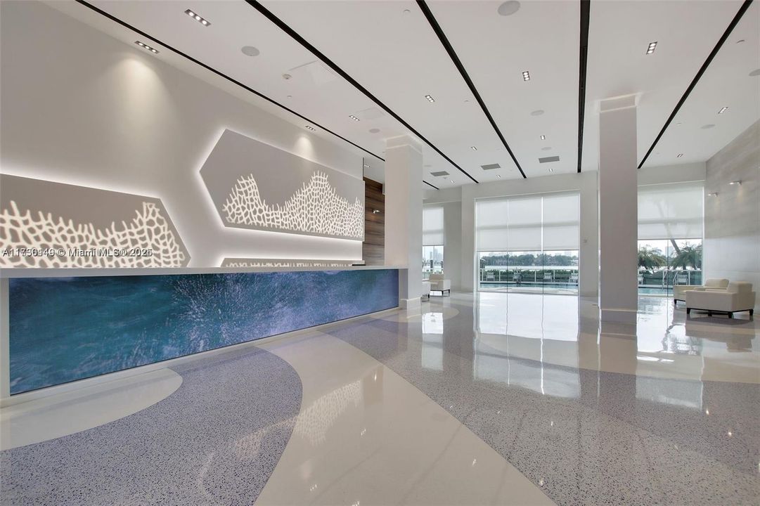 待售: $1,089,000 (2 贝兹, 2 浴室, 1078 平方英尺)