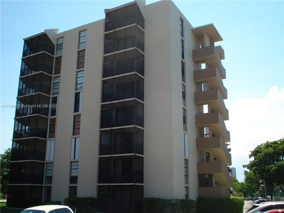 En Venta: $225,888 (1 camas, 1 baños, 730 Pies cuadrados)