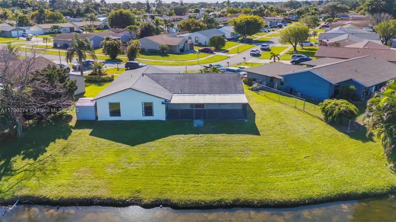 Recently Sold: $520,000 (3 beds, 2 baths, 1576 Square Feet)