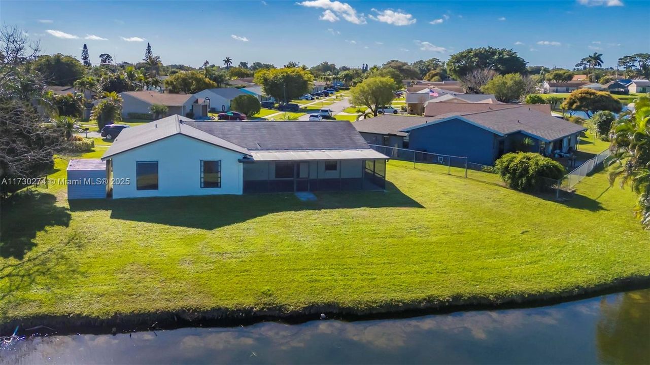 Recently Sold: $520,000 (3 beds, 2 baths, 1576 Square Feet)