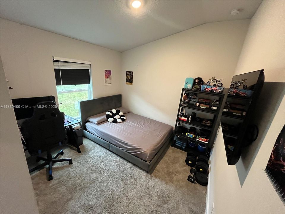 Active With Contract: $385,000 (3 beds, 2 baths, 0 Square Feet)