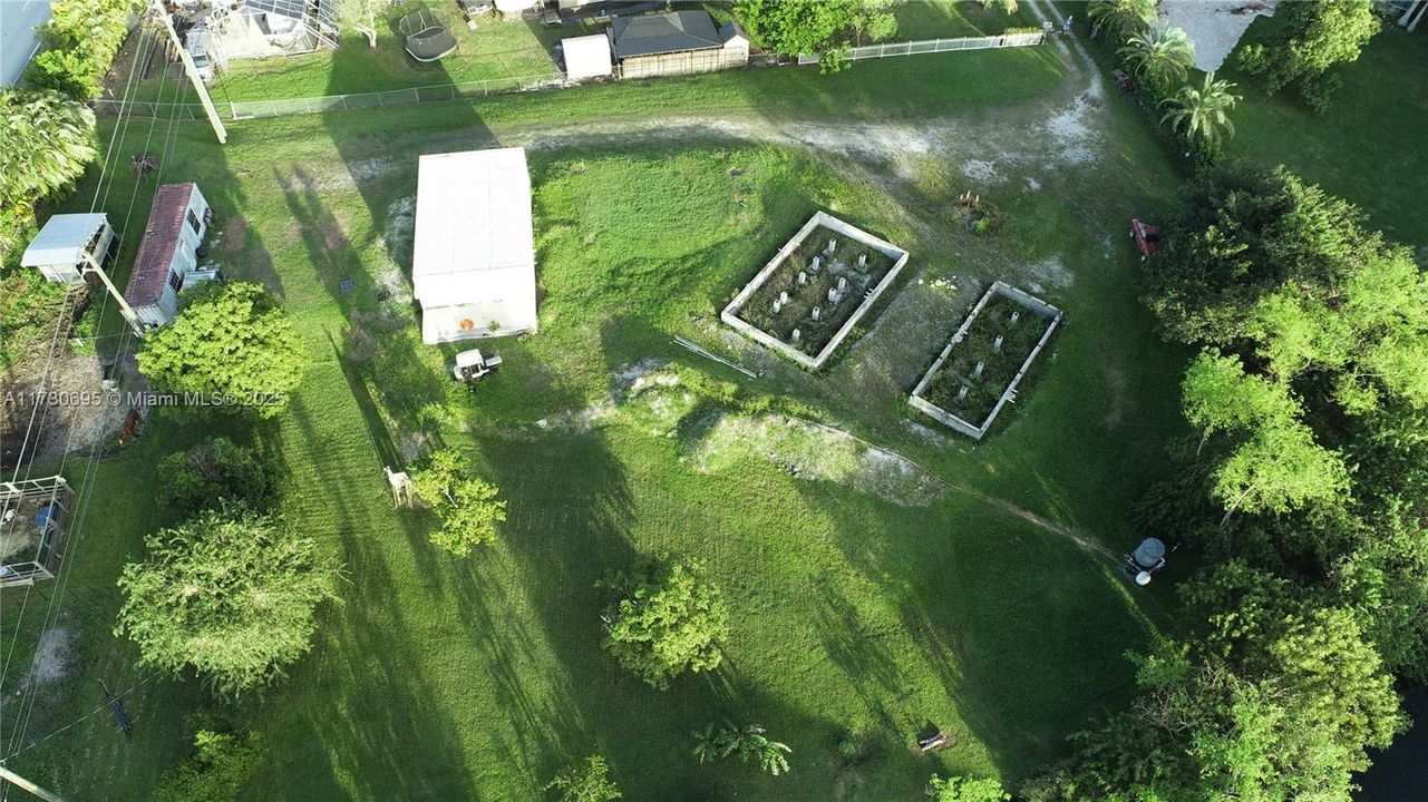 For Sale: $1,099,999 (0 beds, 0 baths, 0 Square Feet)