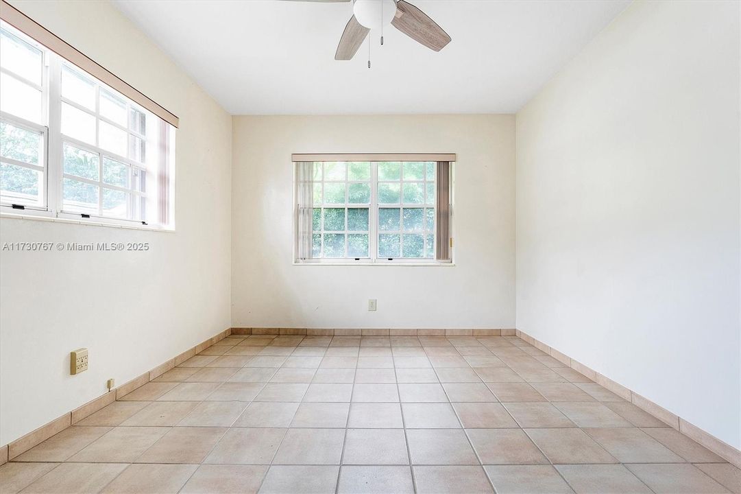 For Sale: $1,499,000 (3 beds, 2 baths, 1682 Square Feet)