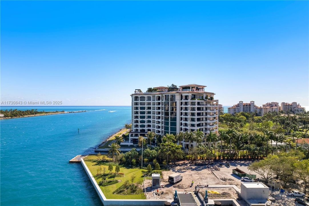 Vendido Recientemente: $13,900,000 (4 camas, 4 baños, 4904 Pies cuadrados)