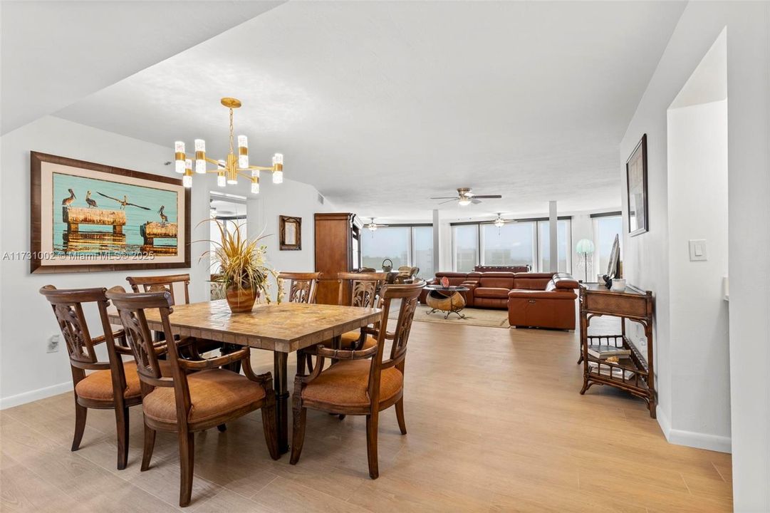 For Rent: $9,500 (3 beds, 2 baths, 1602 Square Feet)