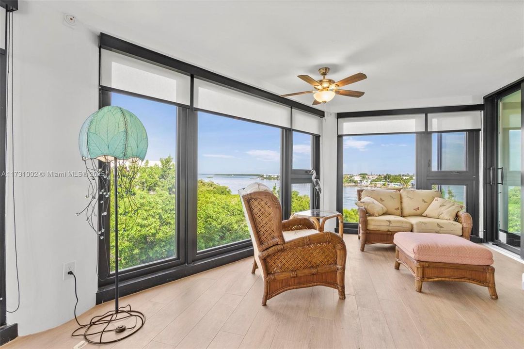 For Rent: $9,500 (3 beds, 2 baths, 1602 Square Feet)