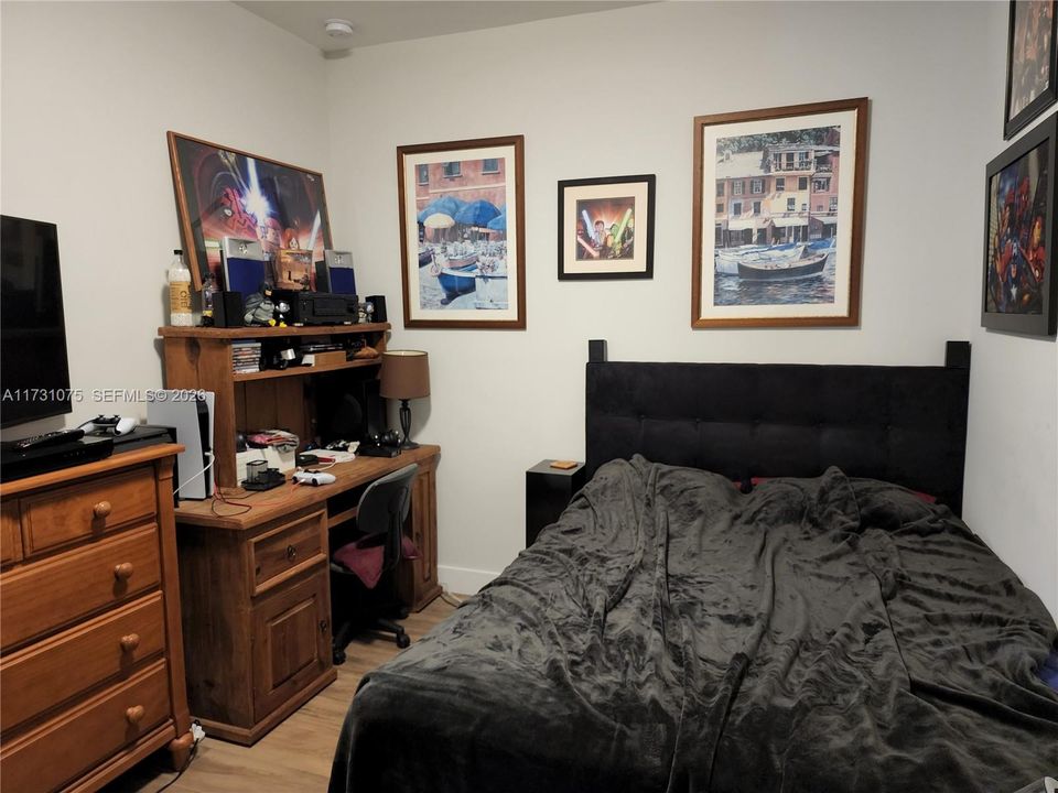 For Sale: $774,900 (3 beds, 2 baths, 1364 Square Feet)