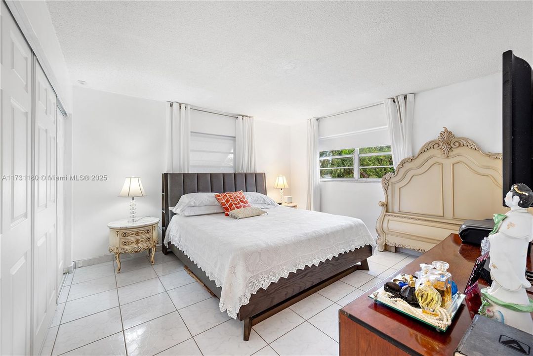 待售: $150,000 (1 贝兹, 1 浴室, 650 平方英尺)