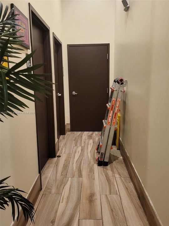 最近售出: $250,000 (0 贝兹, 0 浴室, 0 平方英尺)