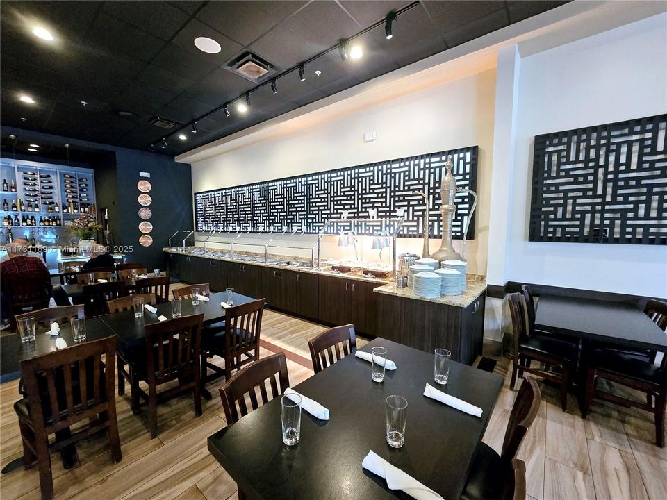 最近售出: $250,000 (0 贝兹, 0 浴室, 0 平方英尺)