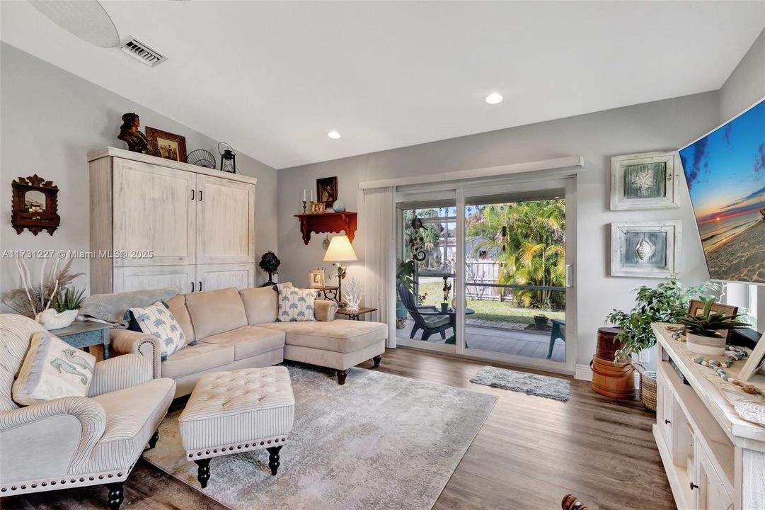 Guest House Living Room