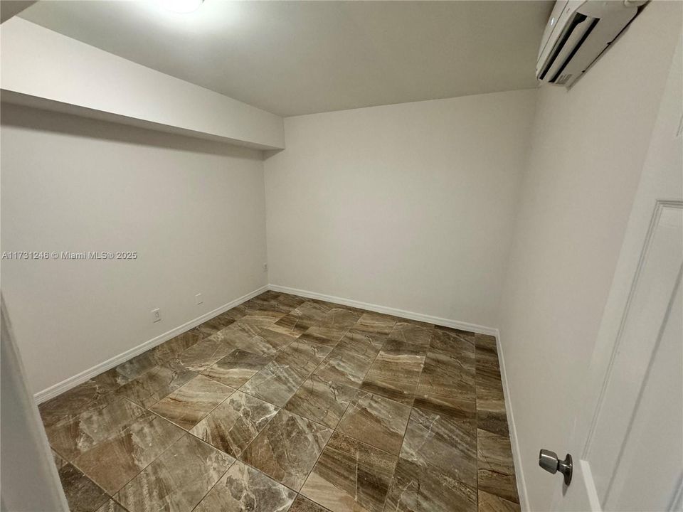 For Sale: $799,900 (0 beds, 0 baths, 2904 Square Feet)