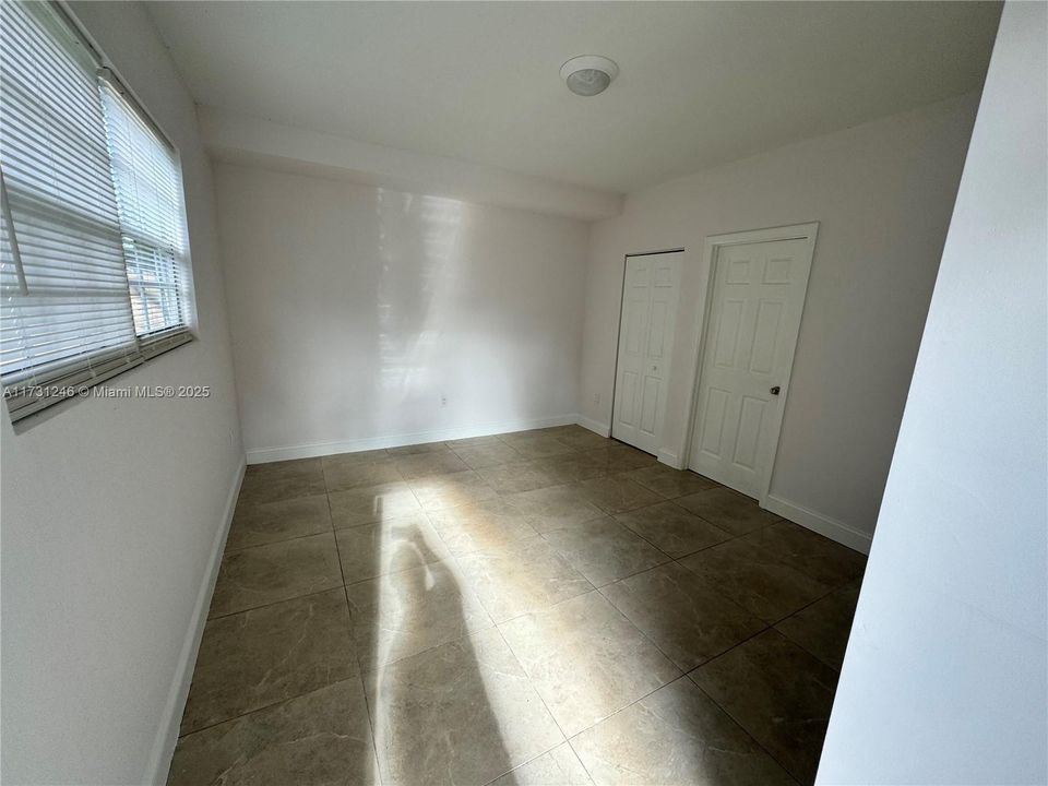 For Sale: $799,900 (0 beds, 0 baths, 2904 Square Feet)