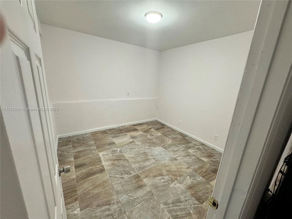 For Sale: $799,900 (0 beds, 0 baths, 2904 Square Feet)