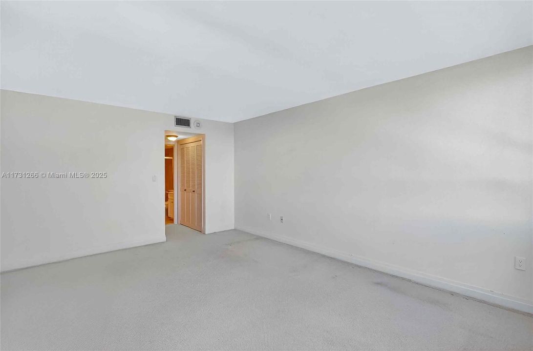 待售: $1,199,000 (2 贝兹, 2 浴室, 1882 平方英尺)