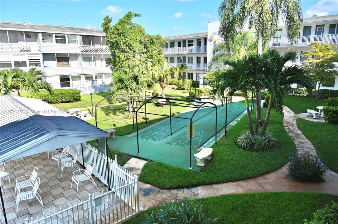 最近售出: $75,000 (1 贝兹, 1 浴室, 620 平方英尺)