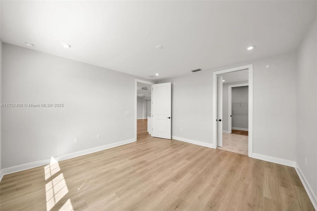 Recently Rented: $3,000 (2 beds, 2 baths, 0 Square Feet)