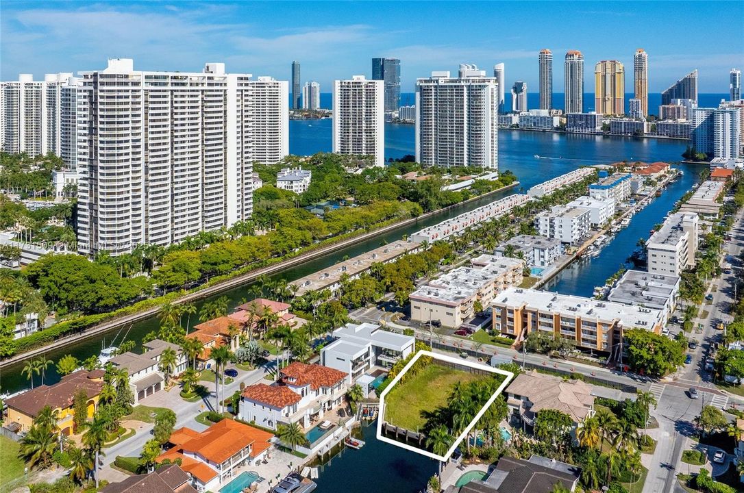 待售: $2,500,000 (11,399.00 acres)