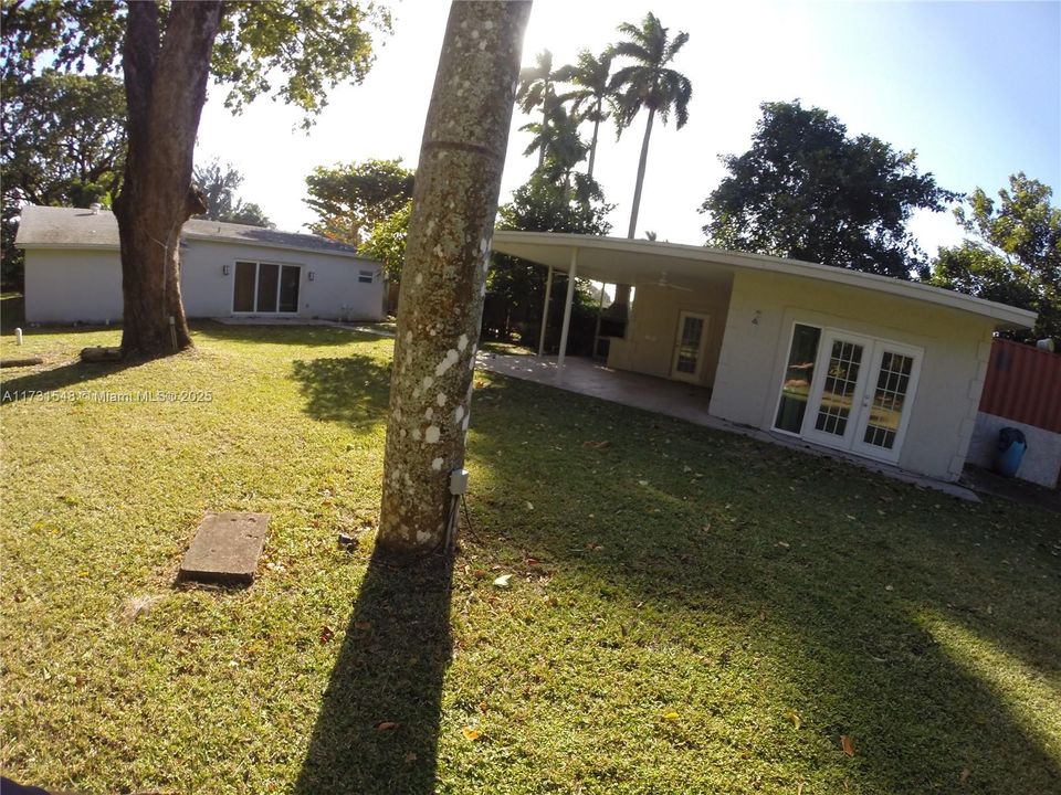 Recientemente alquilado: $6,500 (6 camas, 4 baños, 3015 Pies cuadrados)