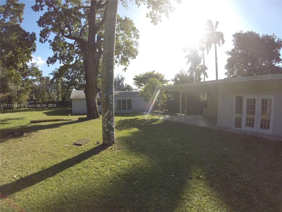 Recientemente alquilado: $6,500 (6 camas, 4 baños, 3015 Pies cuadrados)