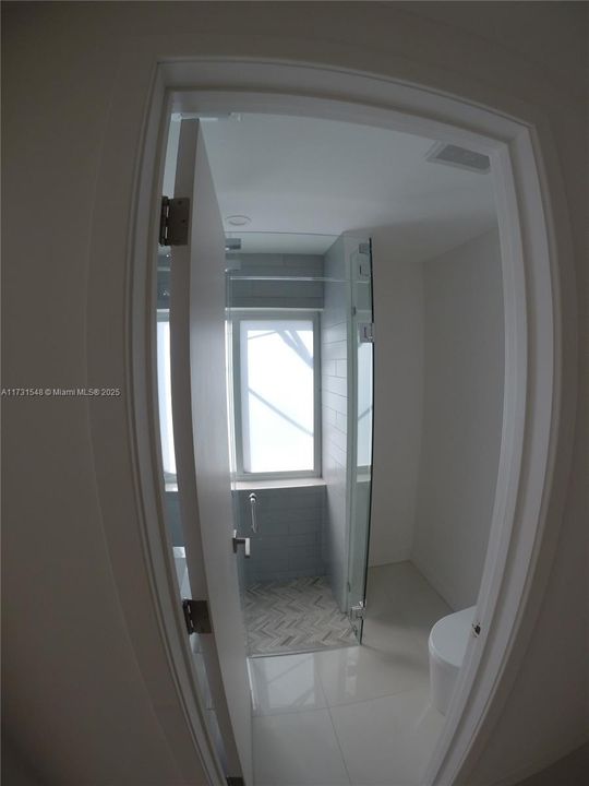 Recientemente alquilado: $6,500 (6 camas, 4 baños, 3015 Pies cuadrados)