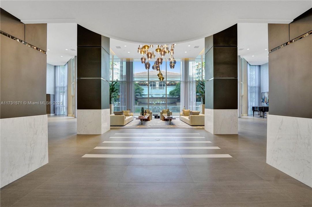 Recently Sold: $1,295,000 (3 beds, 3 baths, 2750 Square Feet)