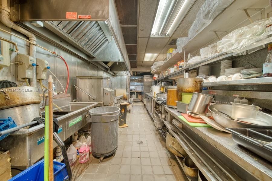 最近售出: $75,000 (0 贝兹, 0 浴室, 0 平方英尺)