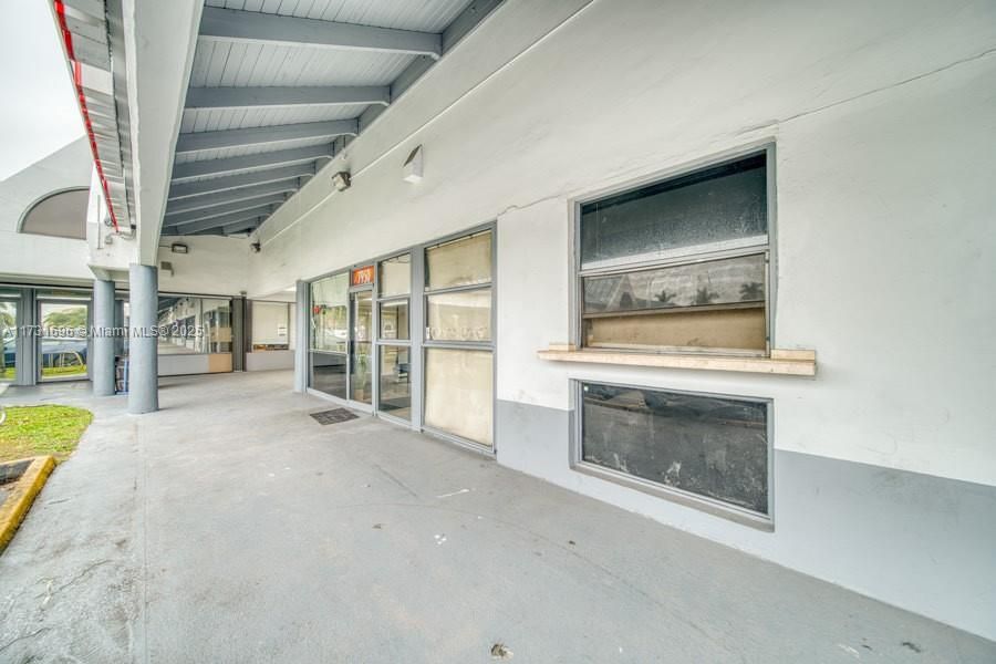 最近售出: $75,000 (0 贝兹, 0 浴室, 0 平方英尺)