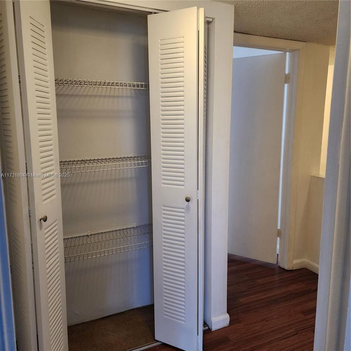 Recently Rented: $2,500 (2 beds, 2 baths, 1415 Square Feet)