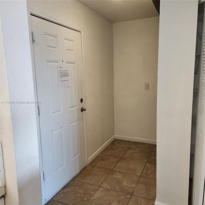 Recently Rented: $2,500 (2 beds, 2 baths, 1415 Square Feet)