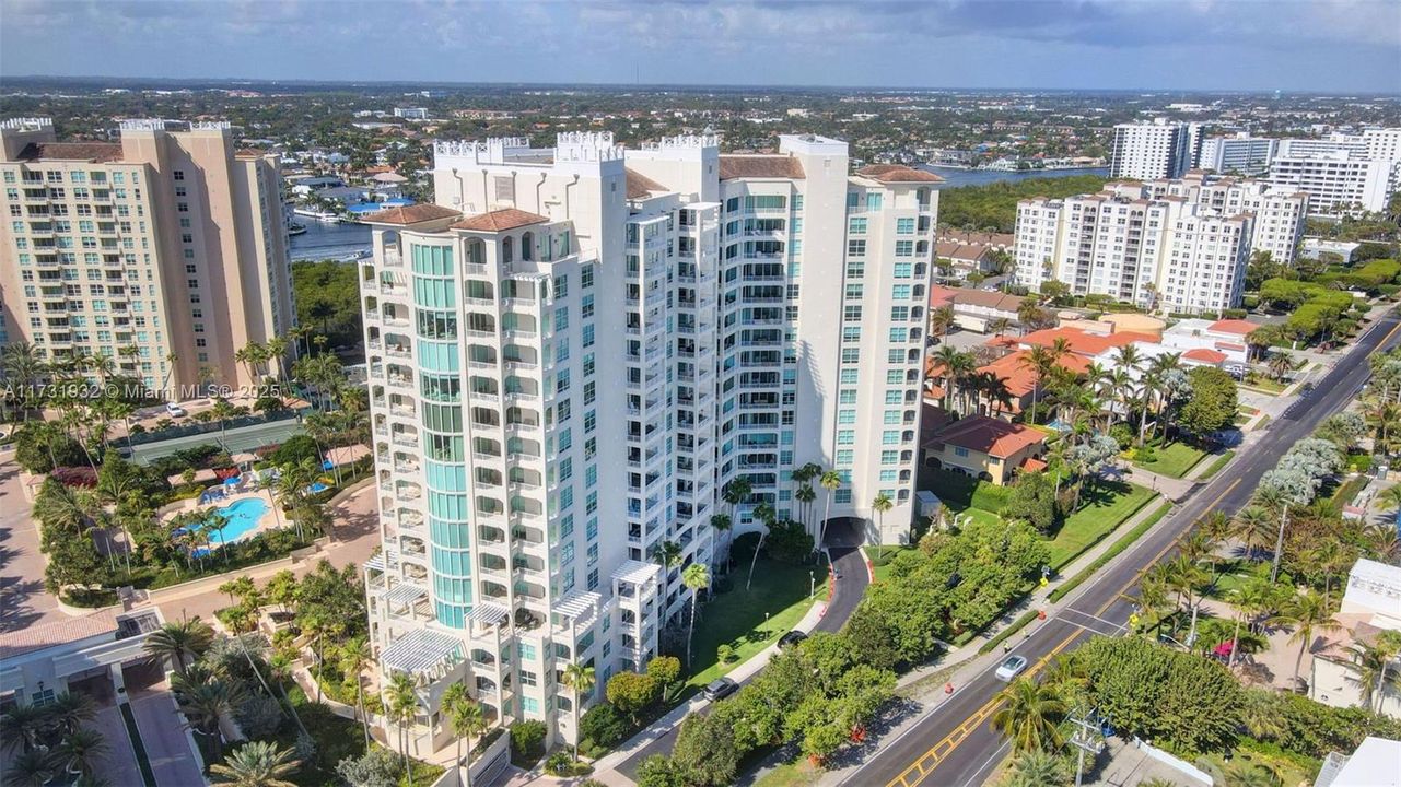 En Venta: $1,580,000 (2 camas, 2 baños, 2231 Pies cuadrados)