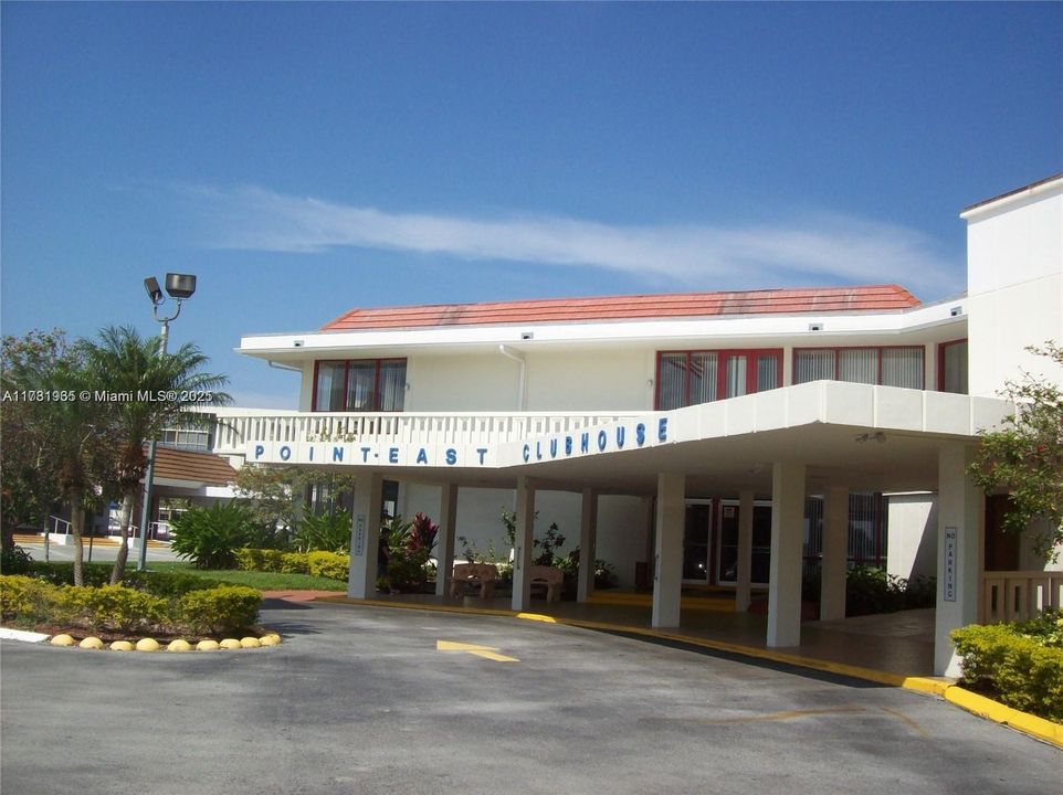 Vendido Recientemente: $175,000 (1 camas, 1 baños, 810 Pies cuadrados)