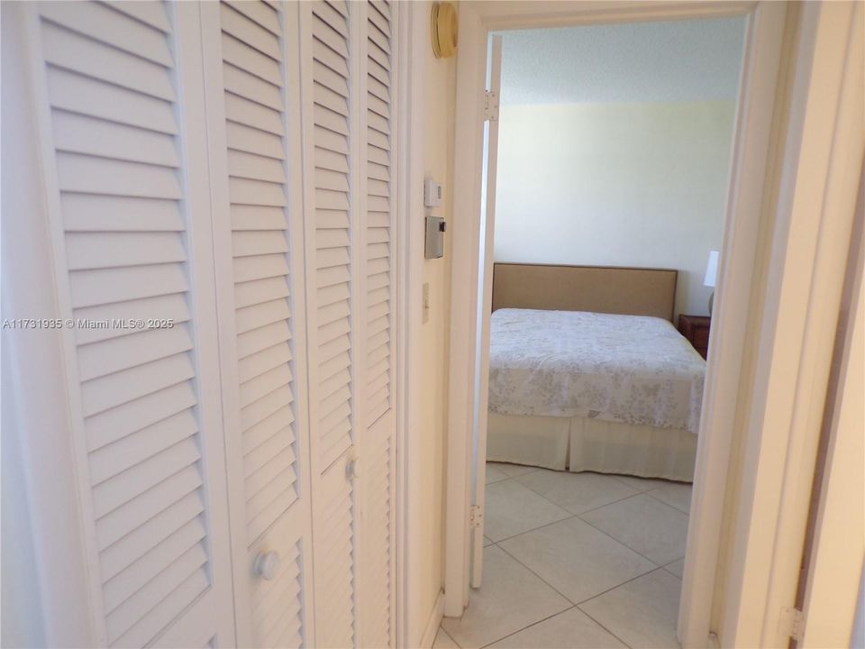 Vendido Recientemente: $175,000 (1 camas, 1 baños, 810 Pies cuadrados)