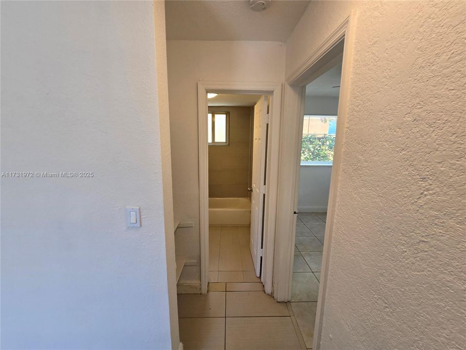 Recientemente alquilado: $1,950 (2 camas, 1 baños, 0 Pies cuadrados)