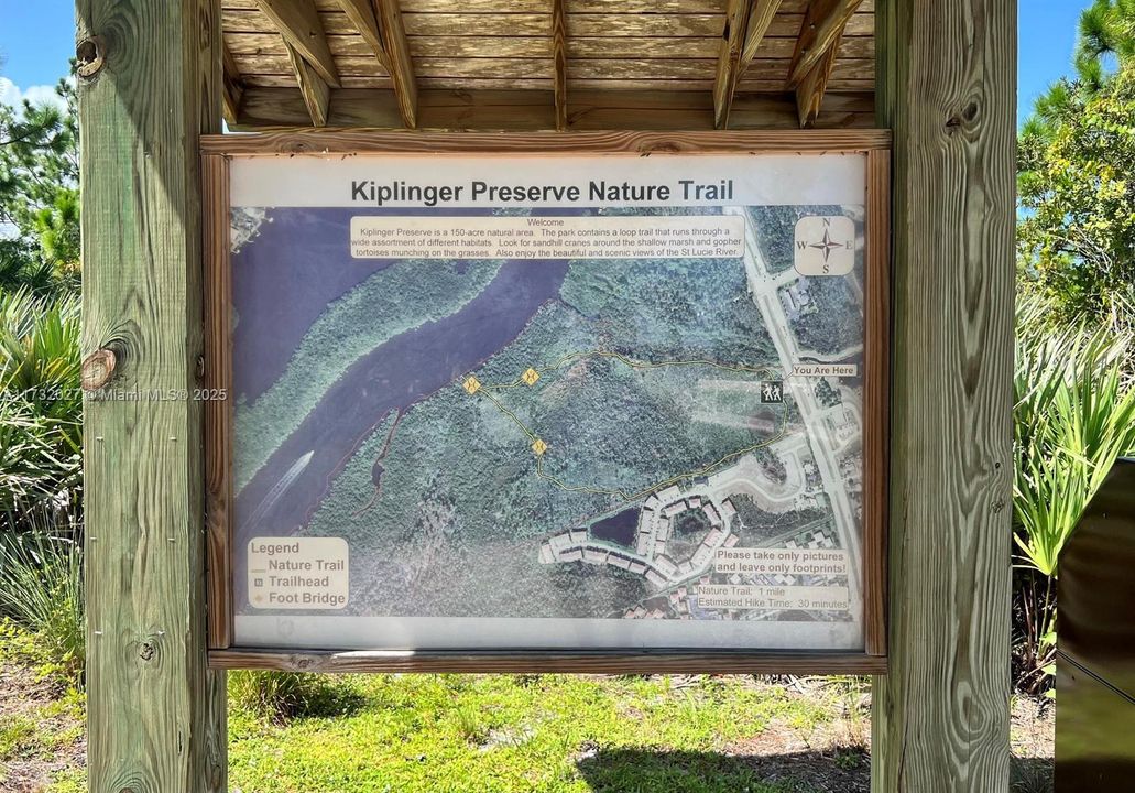 Недавно продано: $369,000 (3 спален, 2 ванн, 1753 Квадратных фут)